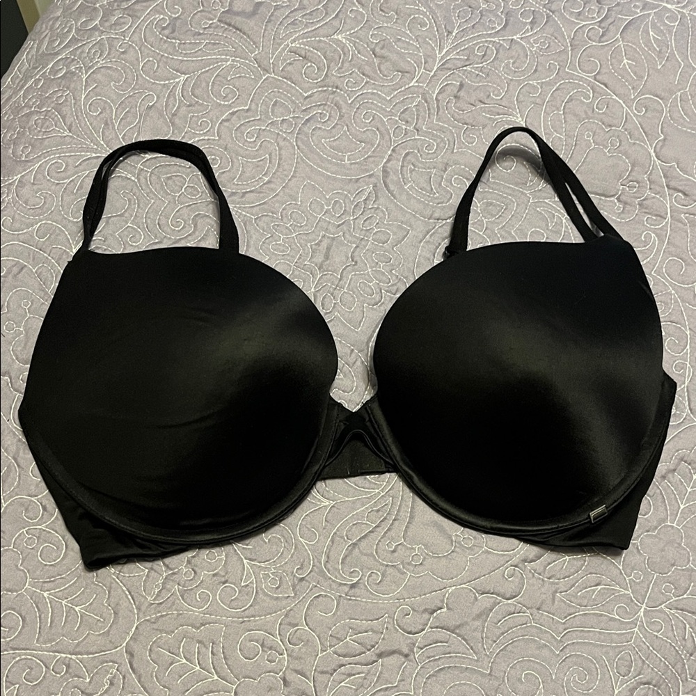 Victoria's Secret Classic Black Very Sexy Push-up Bra